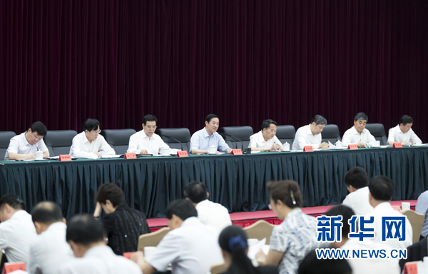 7月12日，中共中央政治局委員、中央書記處書記、中宣部部長(zhǎng)劉奇葆在北京出席全國(guó)出版工作會(huì)議。 新華社記者 丁海濤 攝