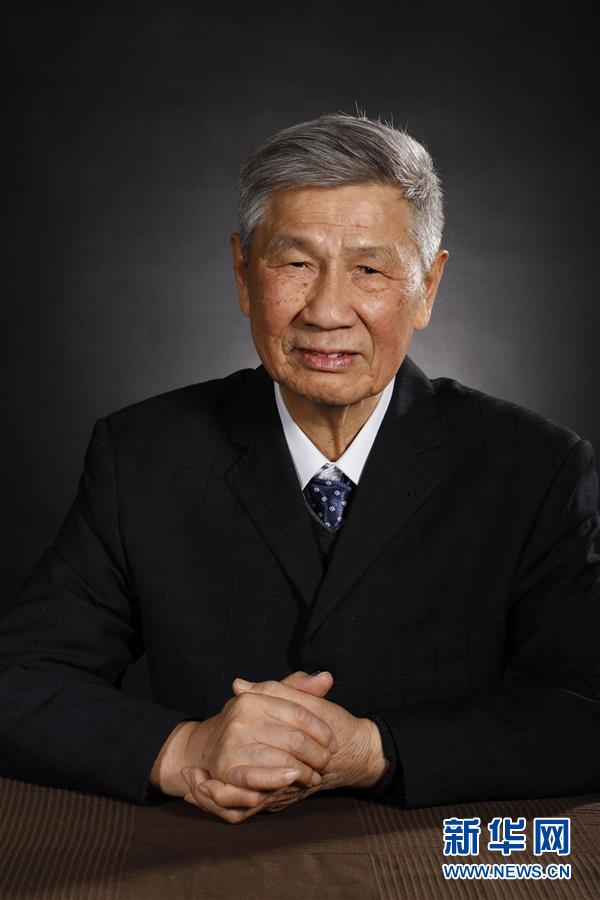 （今日關(guān)注·科技獎(jiǎng)勵(lì)大會(huì)·圖文互動(dòng)）（1）曾慶存：勇攀氣象科學(xué)之巔，他讓天氣預(yù)報(bào)越來越精準(zhǔn)