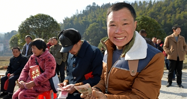 “脫貧后，我們分紅了！”