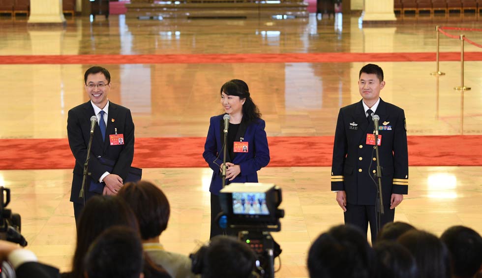 孟祥飛、李媛、曹先建接受采訪
