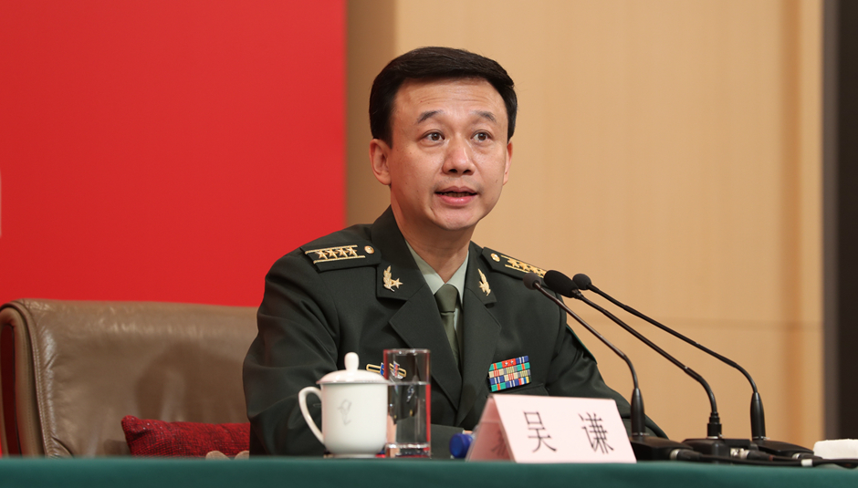 國防部新聞局局長、國防部新聞發(fā)言人吳謙大校介紹相關(guān)情況