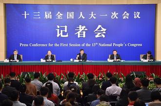 國家發(fā)改委主任何立峰等就“創(chuàng)新和完善宏觀調(diào)控，推動高質(zhì)量發(fā)展”答記者問