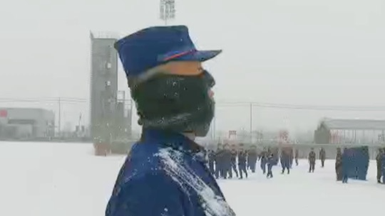 新訓消防員的隊列你們能打幾分？我不是一個人在戰(zhàn)斗！
