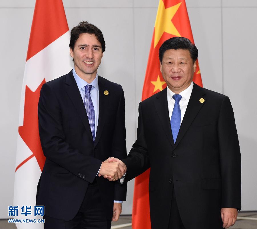 11月16日，國家主席習(xí)近平在土耳其安塔利亞會見加拿大總理特魯多。 新華社記者 饒愛民 攝