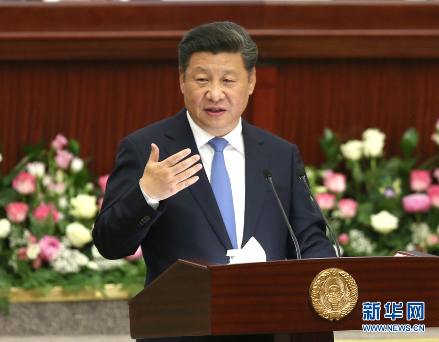 6月22日，國(guó)家主席習(xí)近平在塔什干烏茲別克斯坦最高會(huì)議立法院發(fā)表題為《攜手共創(chuàng)絲綢之路新輝煌》的重要演講。 新華社記者馬占成攝