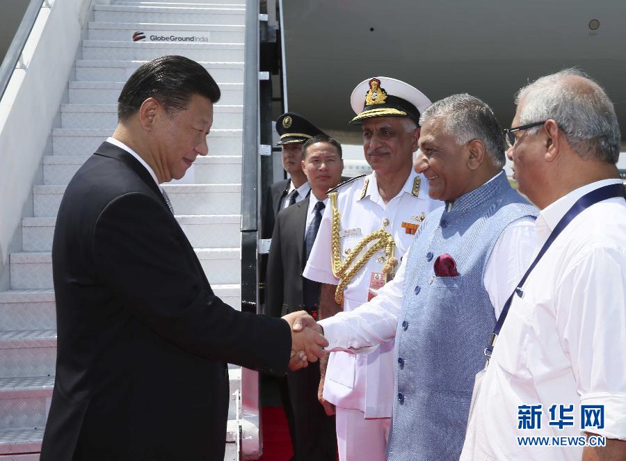 10月15日，國(guó)家主席習(xí)近平抵達(dá)印度果阿，應(yīng)印度總理莫迪邀請(qǐng)，出席金磚國(guó)家領(lǐng)導(dǎo)人第八次會(huì)晤。 新華社記者蘭紅光攝 